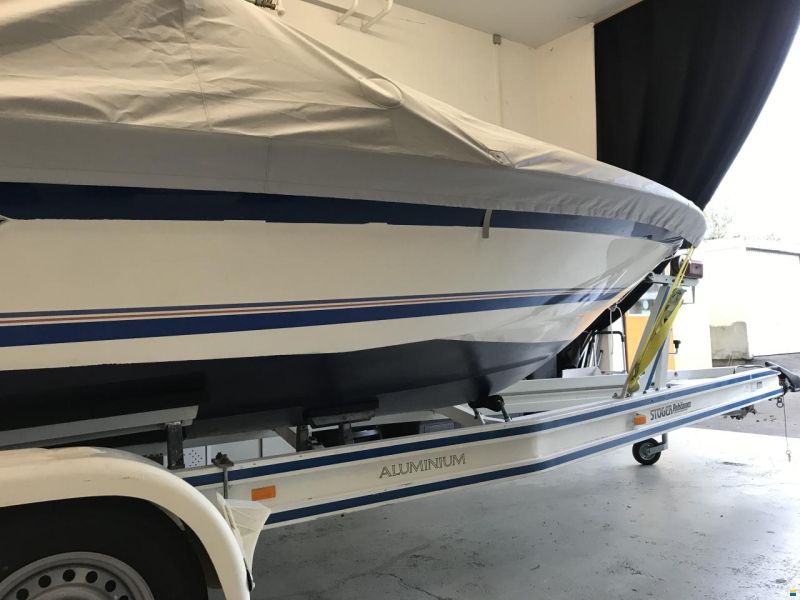 Sea Ray 200SR