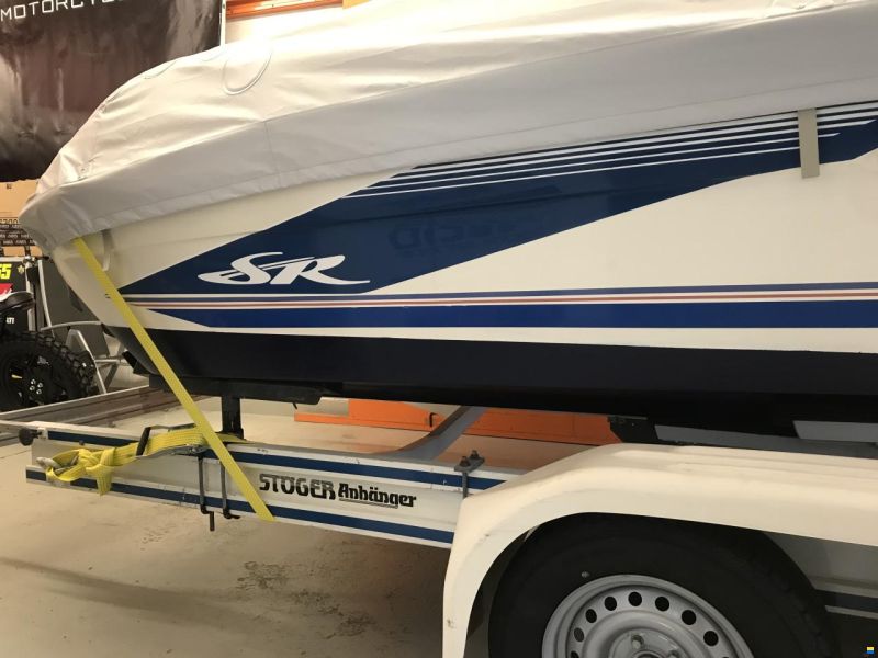 Sea Ray 200SR