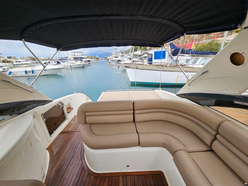 Princess V42