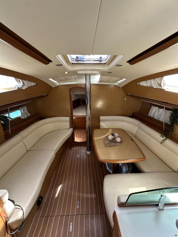 Jeanneau Sun Odyssey 42 DS