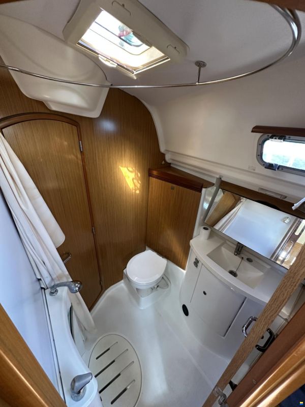 Jeanneau Sun Odyssey 42 DS