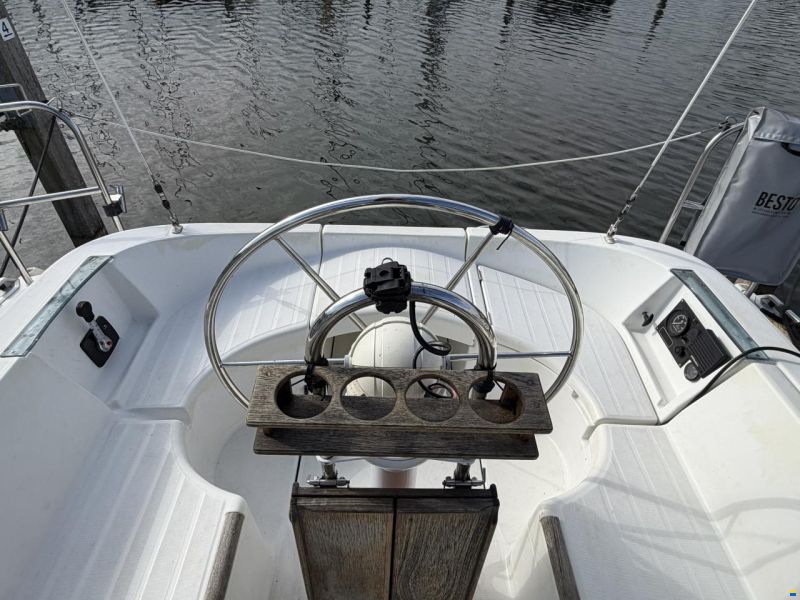 Beneteau Oceanis 321
