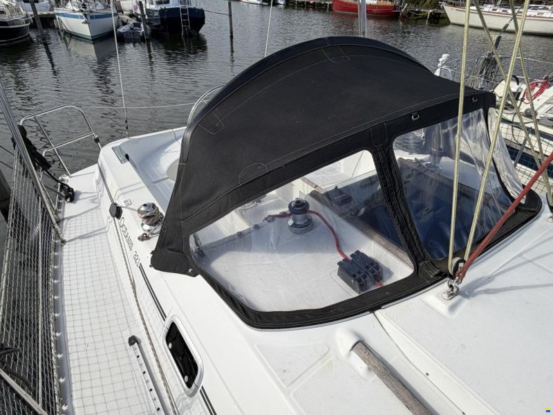 Beneteau Oceanis 321