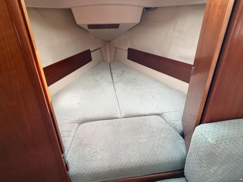 Beneteau Oceanis 321