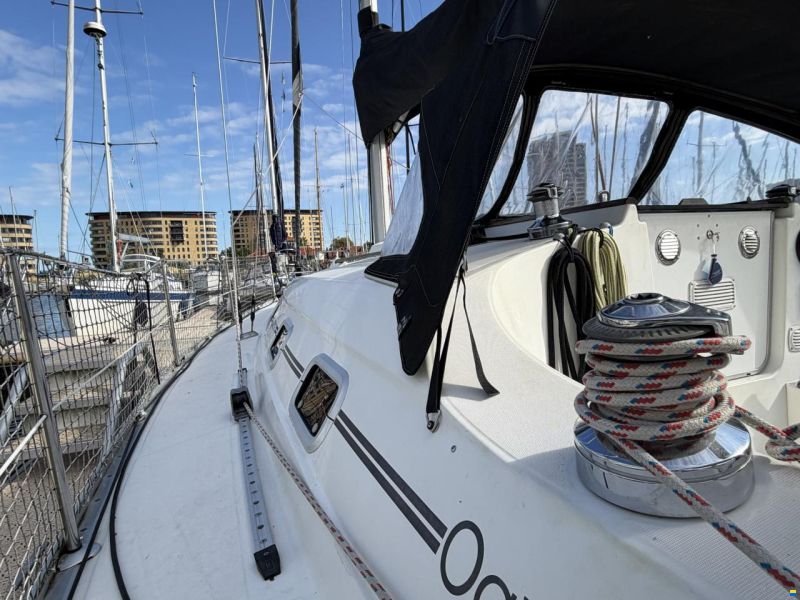 Beneteau Oceanis 321