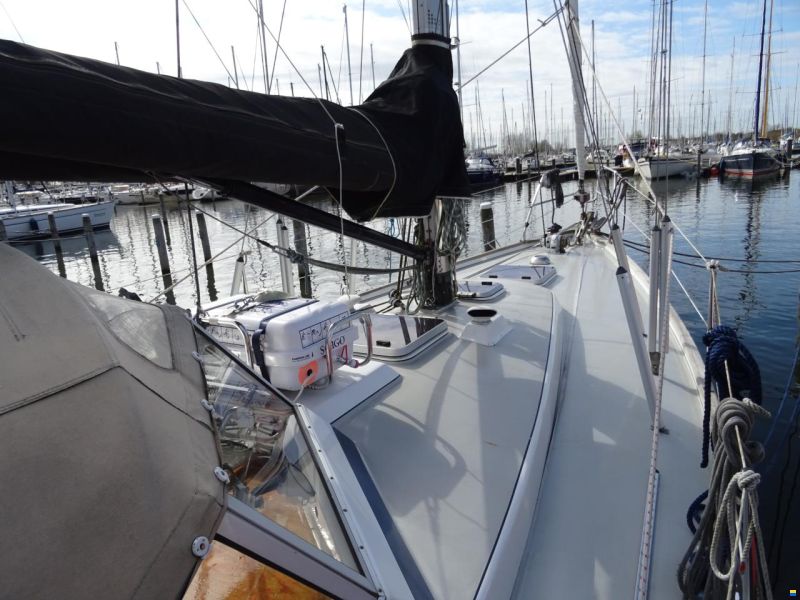 Hallberg-Rassy 352 MKII