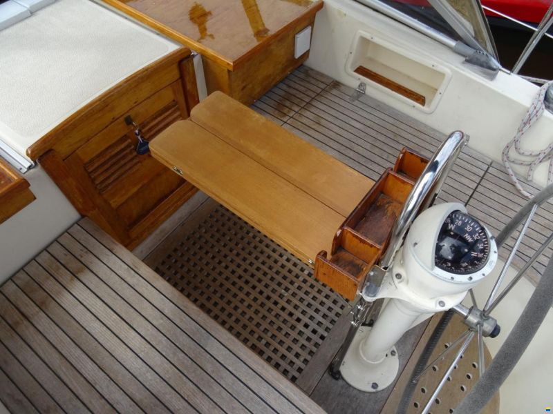 Hallberg-Rassy 352 MKII