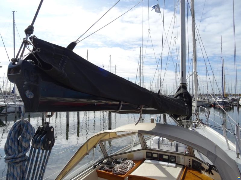 Hallberg-Rassy 352 MKII