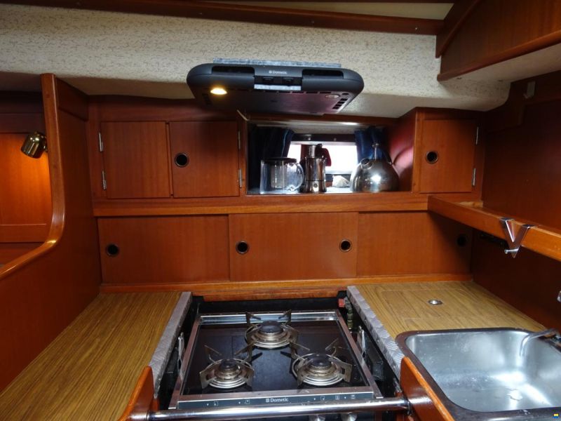 Hallberg-Rassy 352 MKII