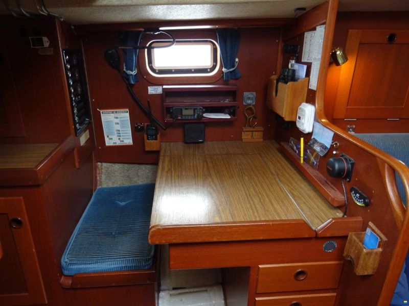 Hallberg-Rassy 352 MKII
