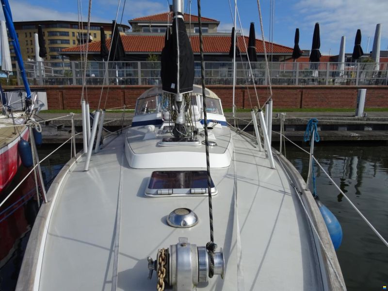 Hallberg-Rassy 352 MKII