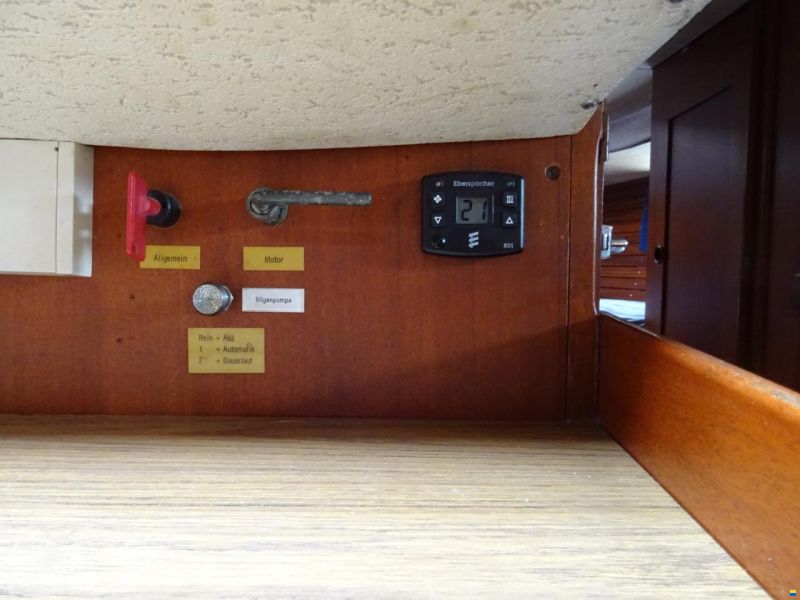 Hallberg-Rassy 352 MKII
