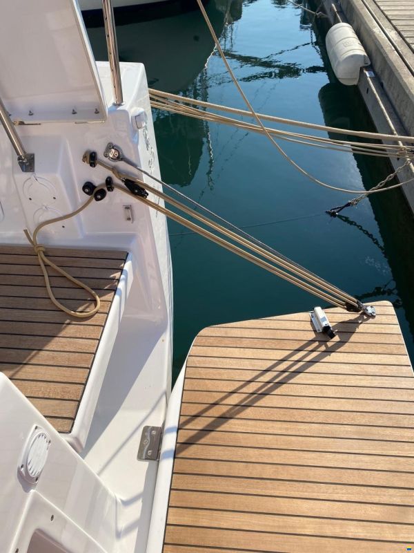 DUFOUR 360 GRAND LARGE
