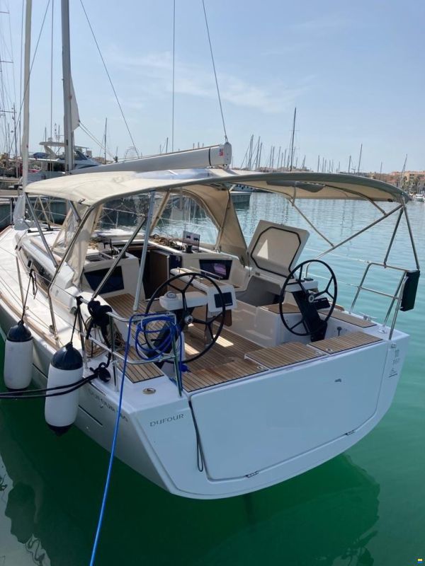DUFOUR 360 GRAND LARGE