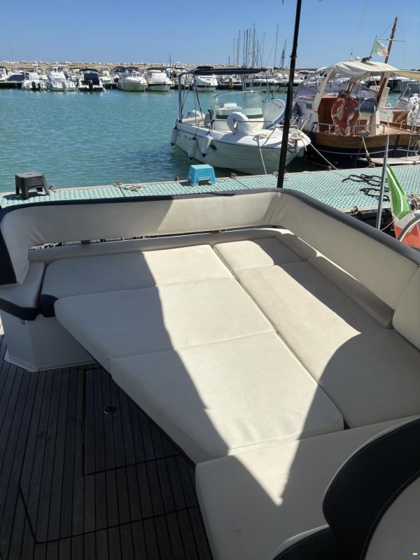 Bavaria S33 HT