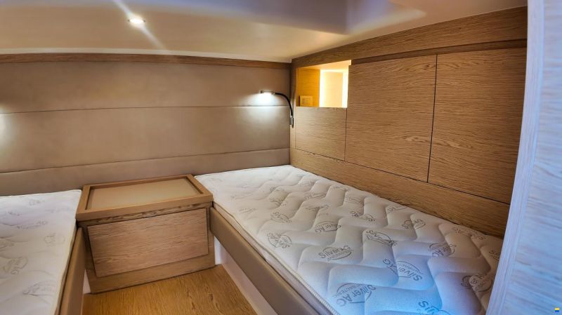 Solaris Power 44 Open