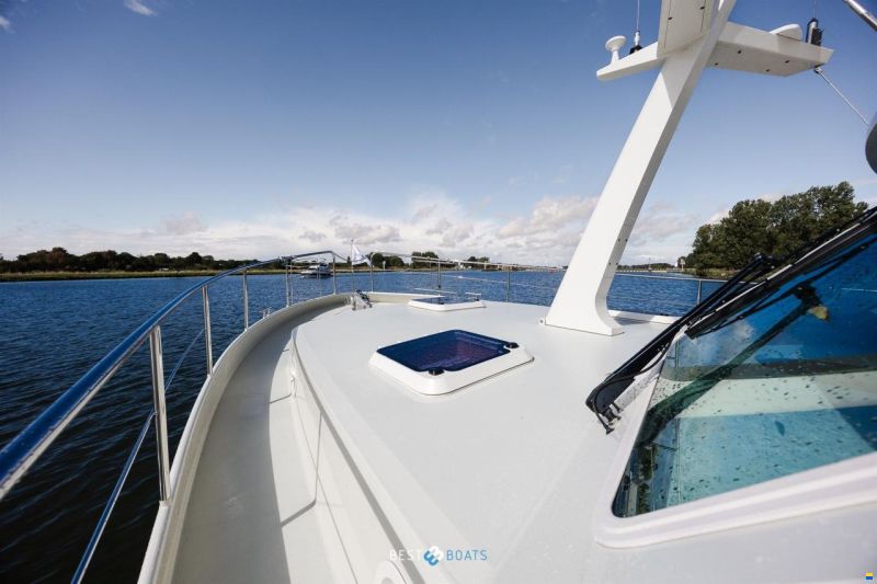 Linssen Grand Sturdy 45.9 AC Twin