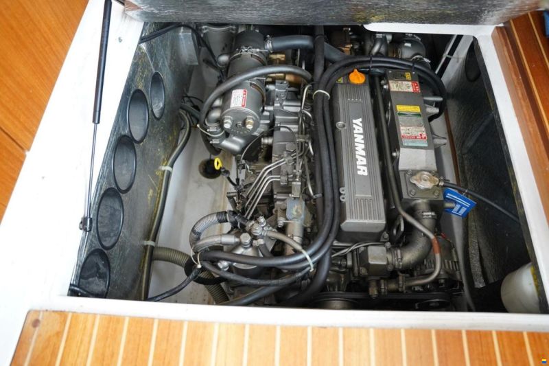 Nimbus 320 COUPE