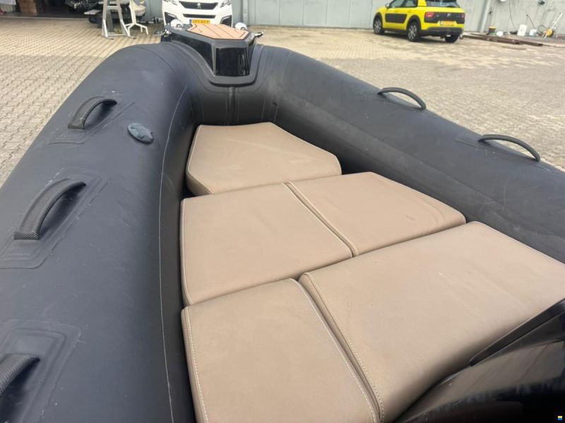 Brig Inflatable Boats Eagle 4