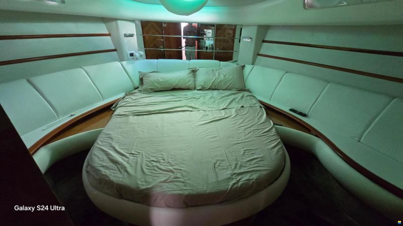 Azimut 46 Fly