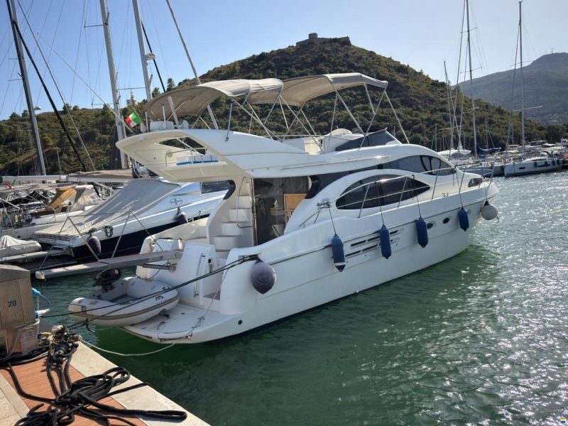 Azimut 46 Fly