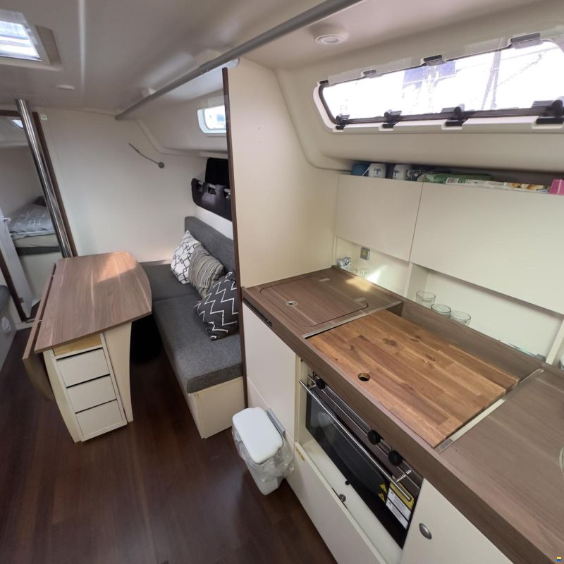Hanse Varianta 37