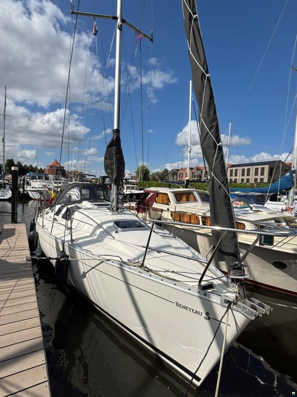 Beneteau First 32S5