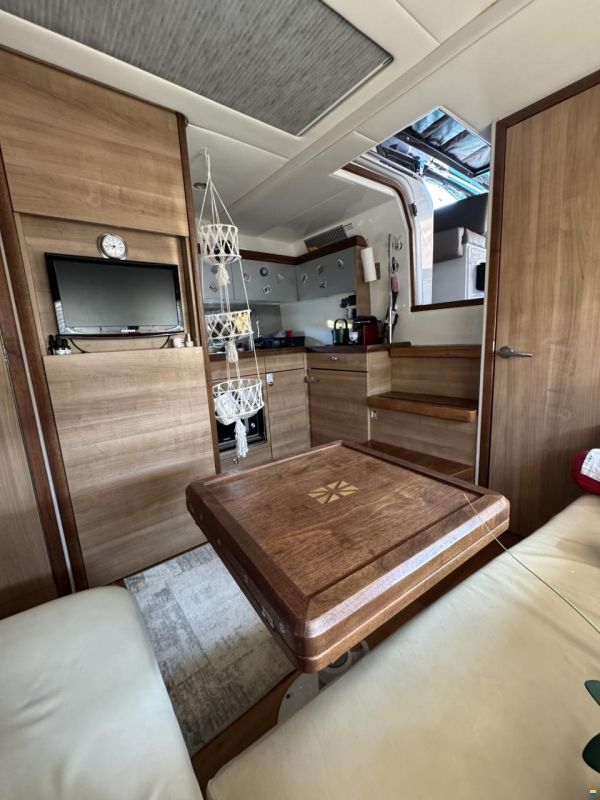 Sealine SC 35