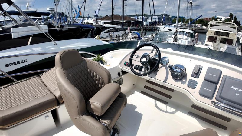 Jeanneau Prestige 42 Fly