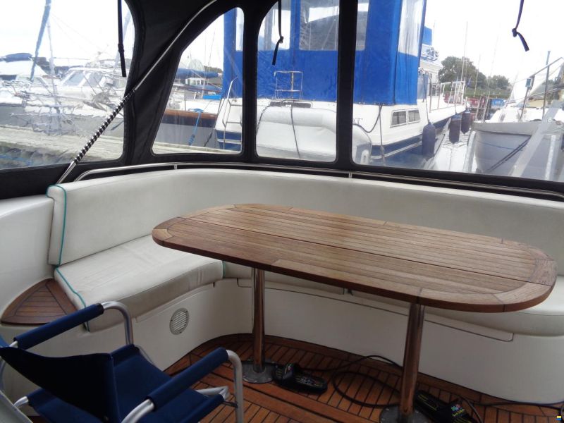 Sealine 360