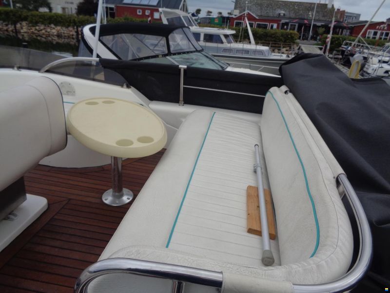 Sealine 360