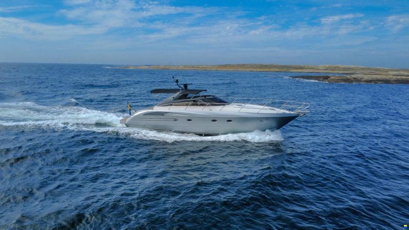 Princess V50 Open