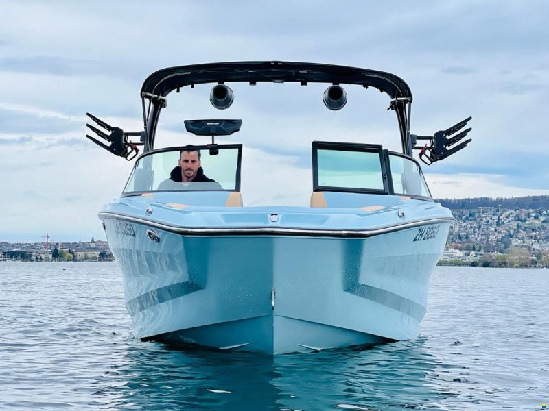 MasterCraft NXT21 Wakeboard & Wakesurf