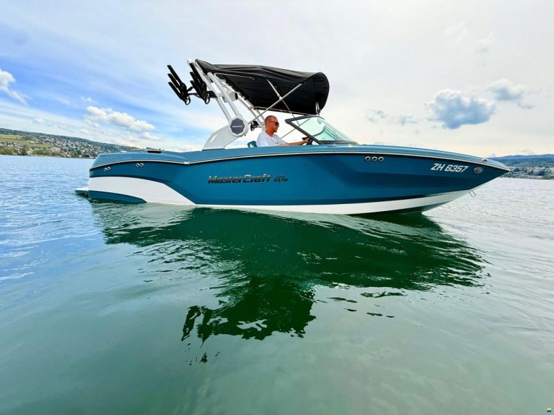 MasterCraft NXT23 Wakeboard & Wakesurf