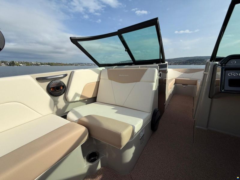 MasterCraft NXT23 Wakeboard & Wakesurf