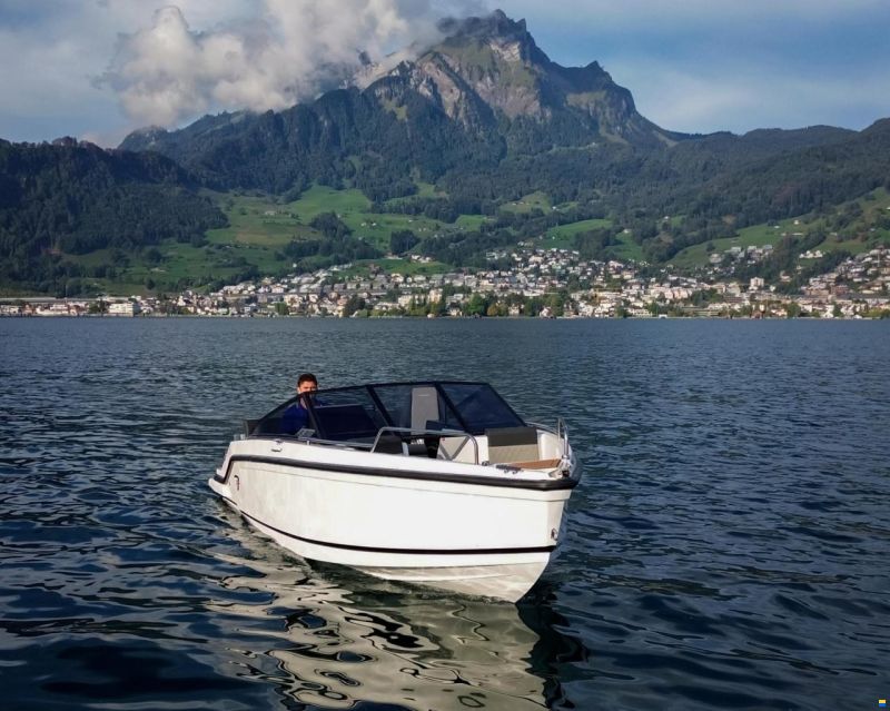 Compass Boats Bowrider BR7