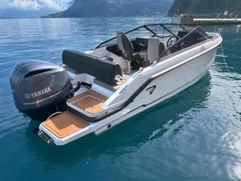 Compass Boats Bowrider BR7