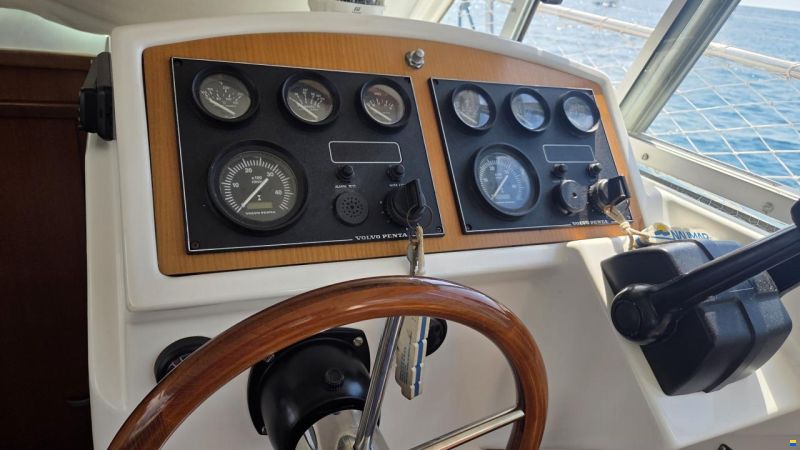 Ocqueteau 900 Flybridge