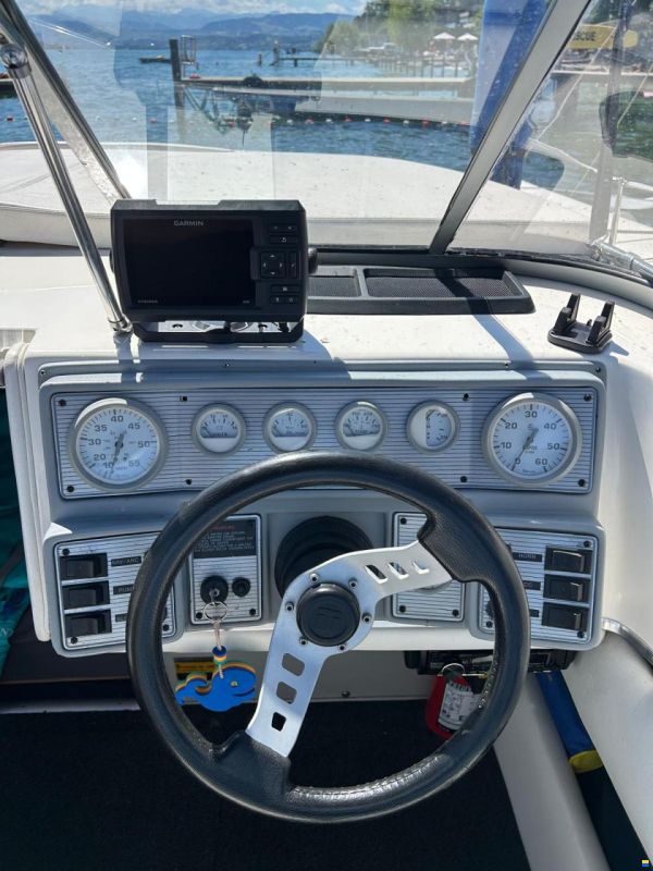 Sea Sprite 2100 ES Cuddy