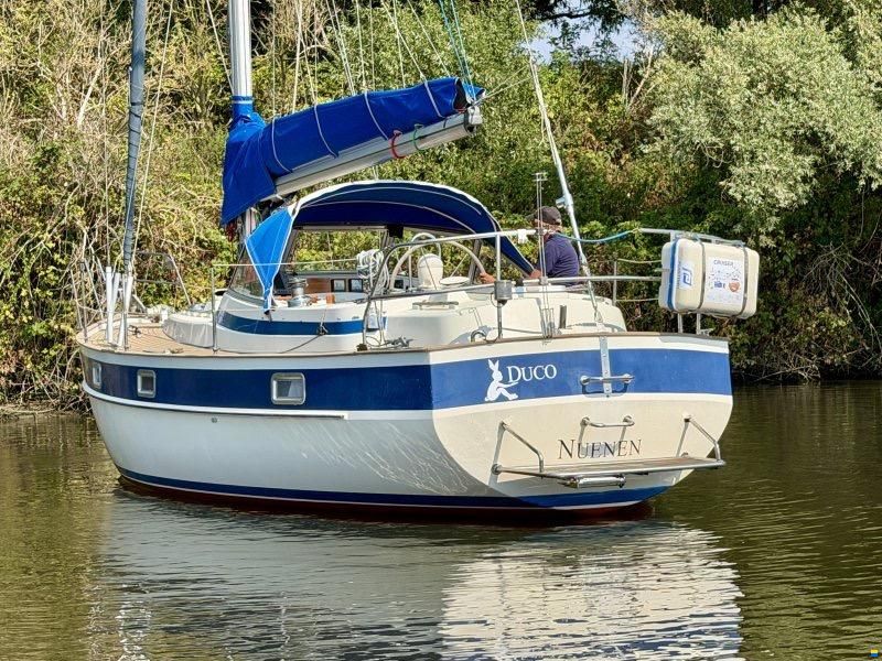 Hallberg-Rassy 352