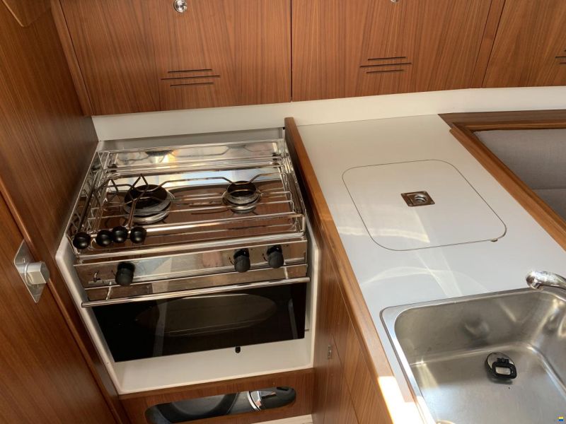 J Boats J/97E