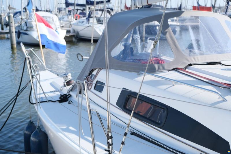 J Boats J/97E