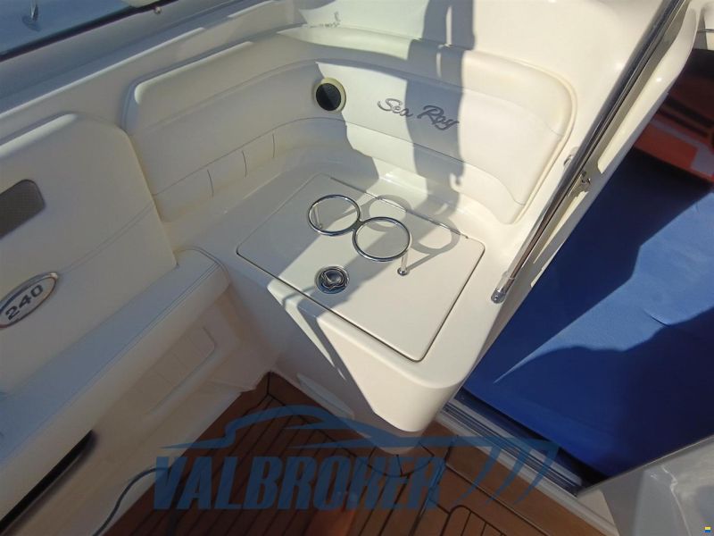 Sea Ray 240 SUN SPORT