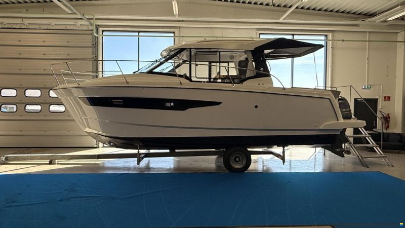 Jeanneau Merry Fisher 895