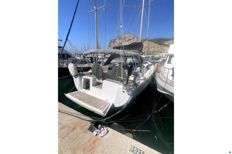 Hanse 415