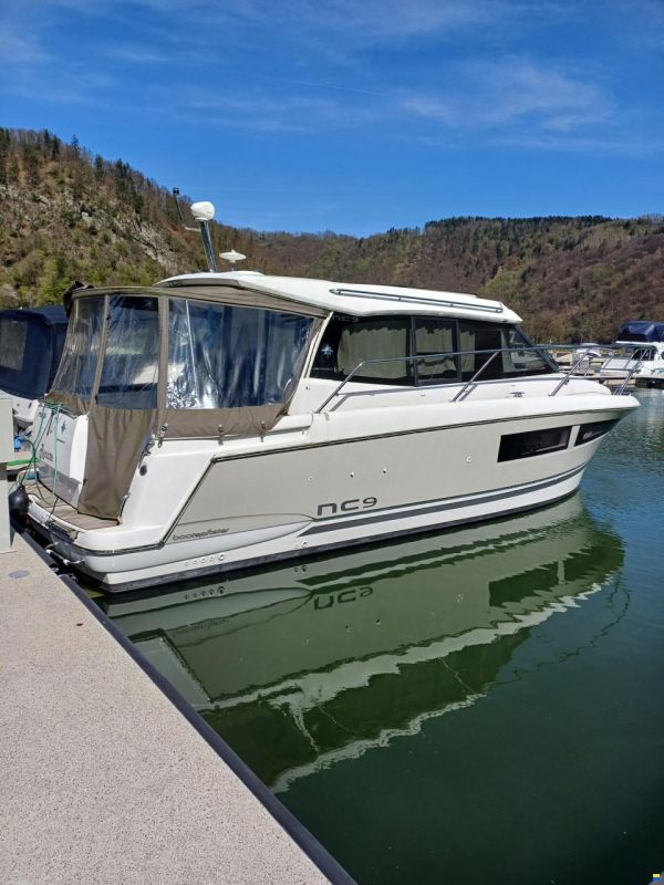 Jeanneau NC 9