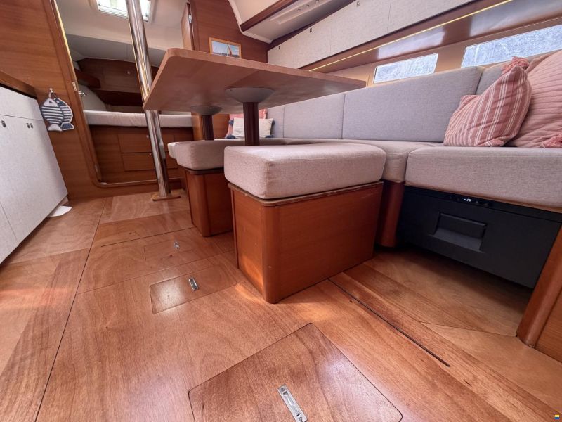 Dufour 382 Grand Large