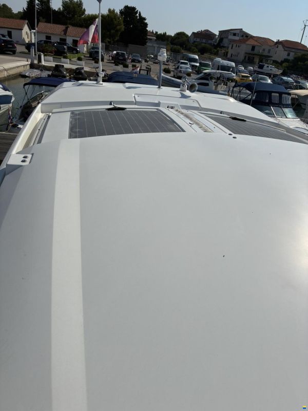 Jeanneau Leader 33