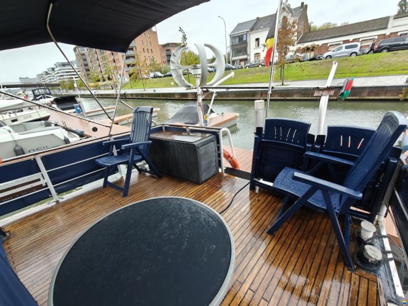 bateau complet