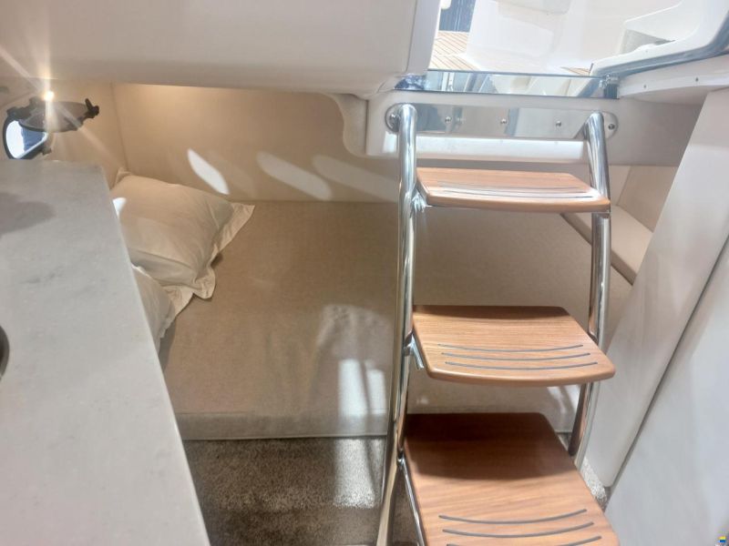 Regal 26 Express